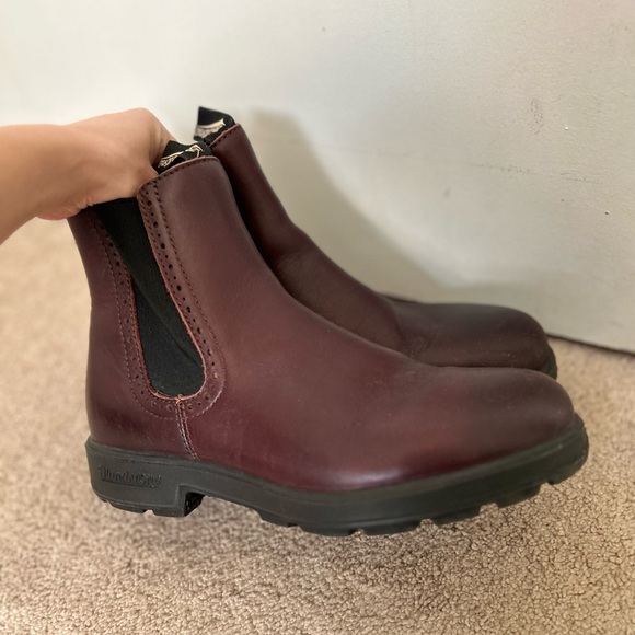 #1352 BLUNDSTONE W's High Top Boots - Shiraz size - Picture 3 of 6